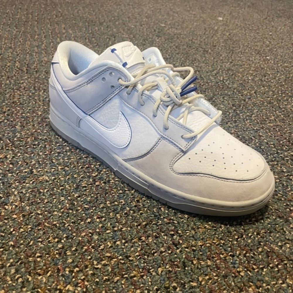 BRAND NEW Nike Dunk Low Wolf Grey Pure Platinum (Never Worn/Still in Box) - Picture 10 of 15